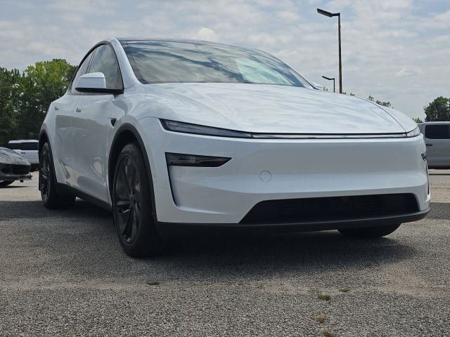2026 Tesla Model Y Base