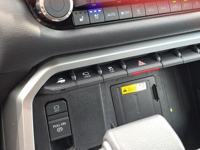 2024 Toyota Sequoia Platinum