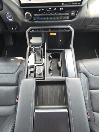 2024 Toyota Sequoia Platinum