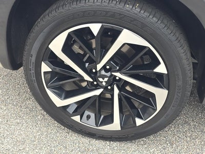 2023 Mitsubishi Outlander SEL