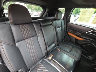 2023 Mitsubishi Outlander SEL