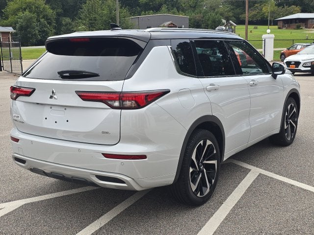 2023 Mitsubishi Outlander SEL