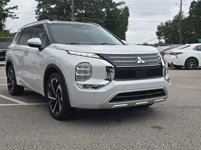 2023 Mitsubishi Outlander SEL