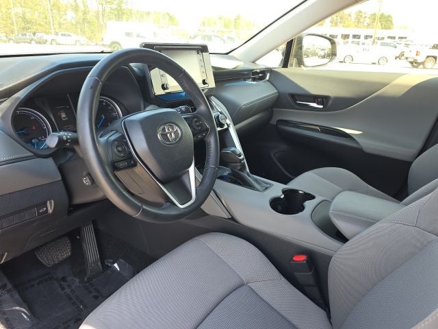 2022 Toyota Venza Base