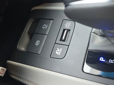 2022 Toyota Venza Base