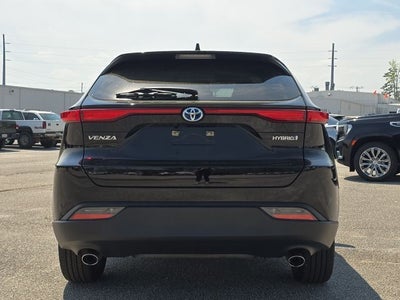 2022 Toyota Venza Base