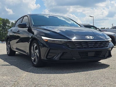 2025 Hyundai Elantra Limited