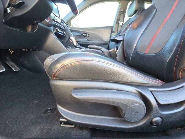 2020 Hyundai Veloster Turbo