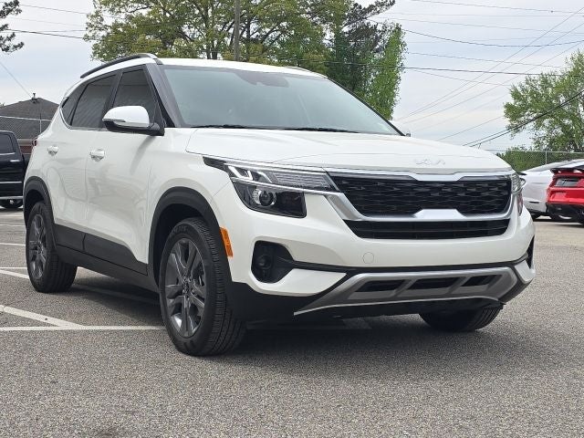2023 Kia Seltos S