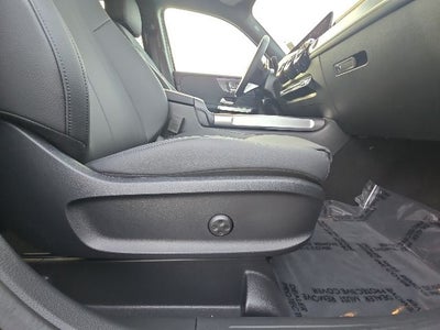 2025 Mercedes-Benz GLB GLB 250