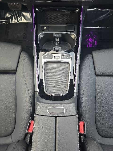 2025 Mercedes-Benz GLB GLB 250