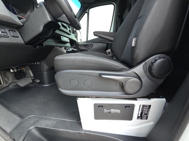 2025 Mercedes-Benz Sprinter 2500 Cargo 144 WB