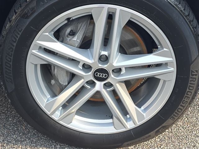 2022 Audi Q5 e S Line