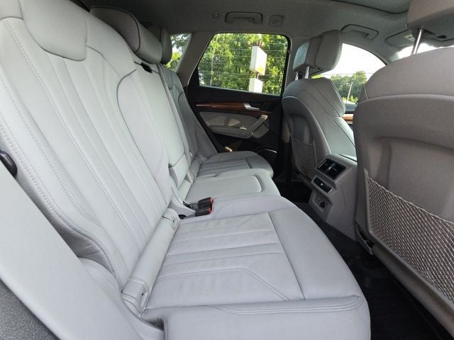 2022 Audi Q5 e S Line