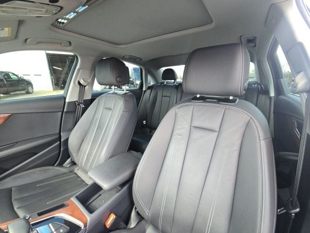 2022 Audi A4 40 Premium Plus quattro