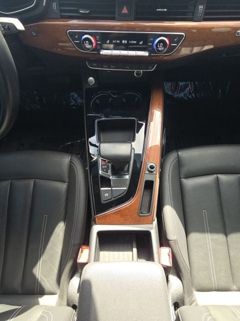 2022 Audi A4 40 Premium Plus quattro
