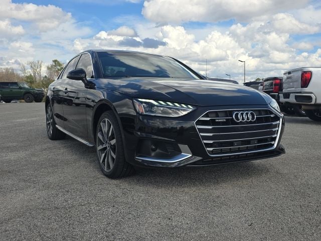 2022 Audi A4 40 Premium Plus quattro