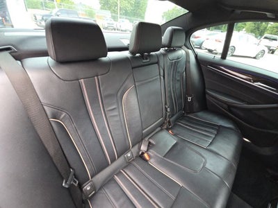 2019 BMW 5 Series 530i