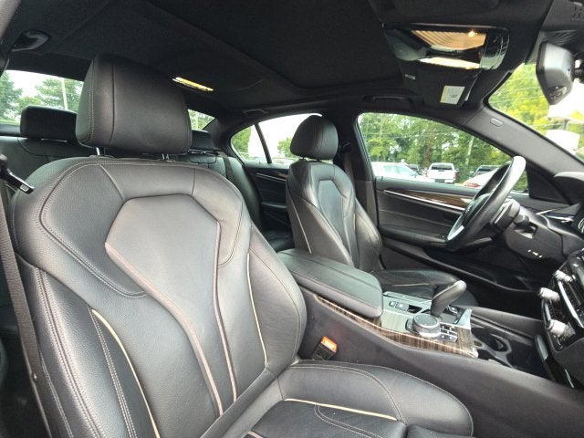 2019 BMW 5 Series 530i