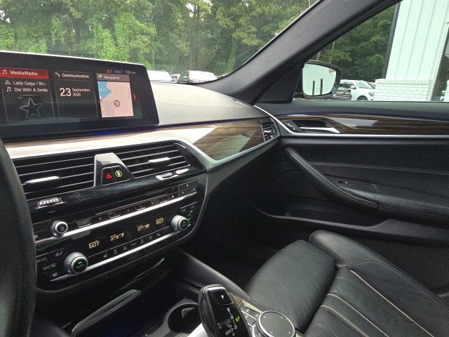 2019 BMW 5 Series 530i