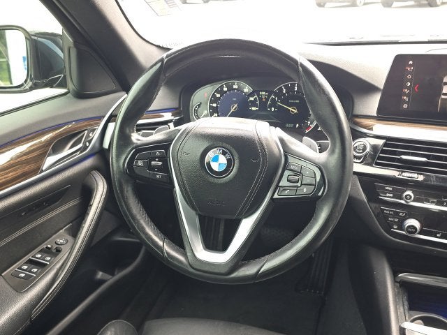 2019 BMW 5 Series 530i