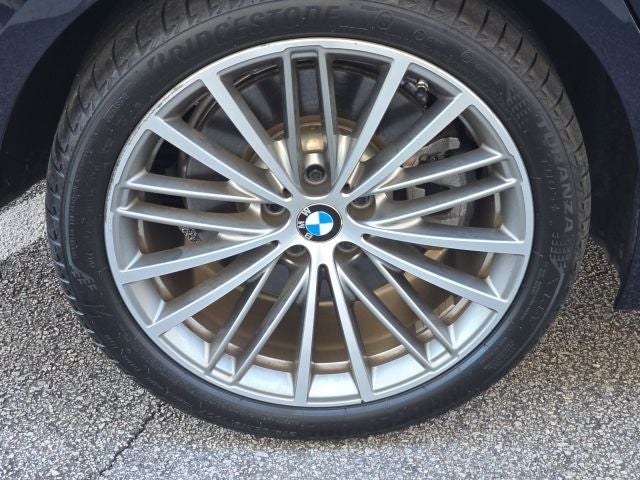 2019 BMW 5 Series 540i