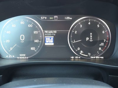 2020 Volvo XC40 Momentum